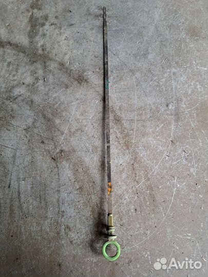 Щуп масляный Mercedes w126