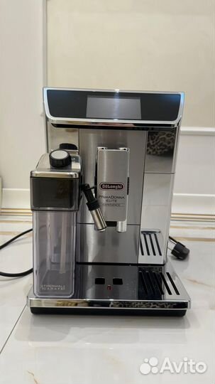 DeLonghi Кофемашина ecam650.85.MS