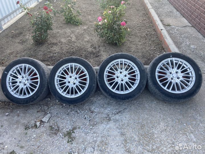 Литье диски LS 768 R16 4x100