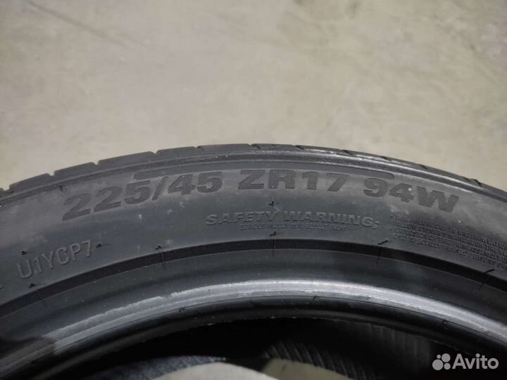 Kumho Ecsta PS71 225/45 R17 94W