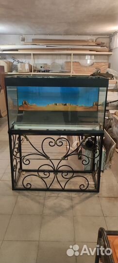 Аквариум с тумбой