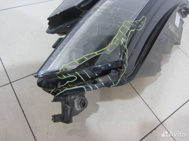 Блок фара правая Шкода