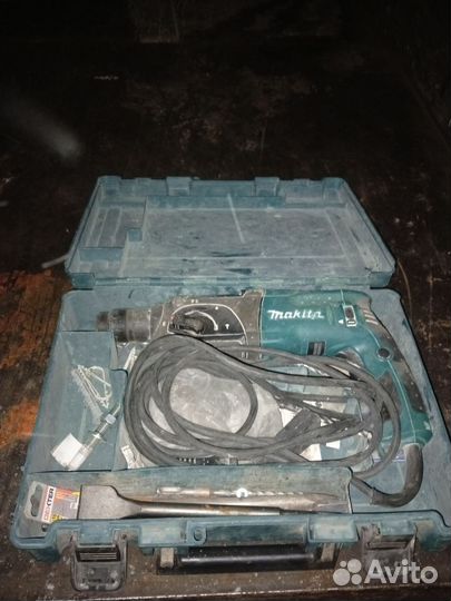 Перфоратор makita