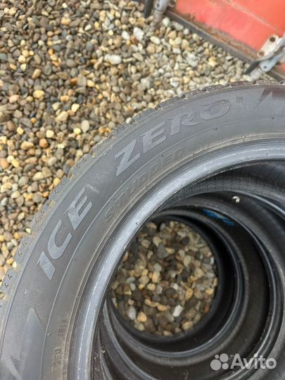 Pirelli Ice Zero 225/50 R17 98T