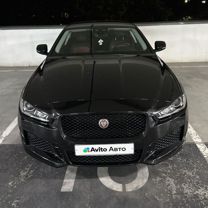 Jaguar XE 2.0 AT, 2018, 47 000 км, с пробегом, цена 2 450 000 руб.