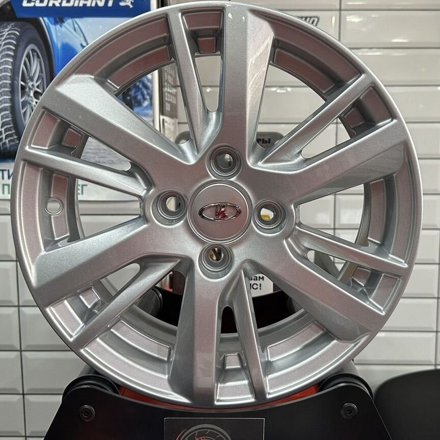 Литые диски iFree Original КС880 (14_Granta FL) 5.5×R14 4×98