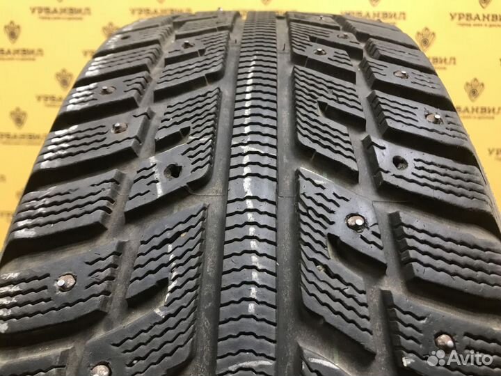 Kumho I'Zen KW22 215/55 R17 98T
