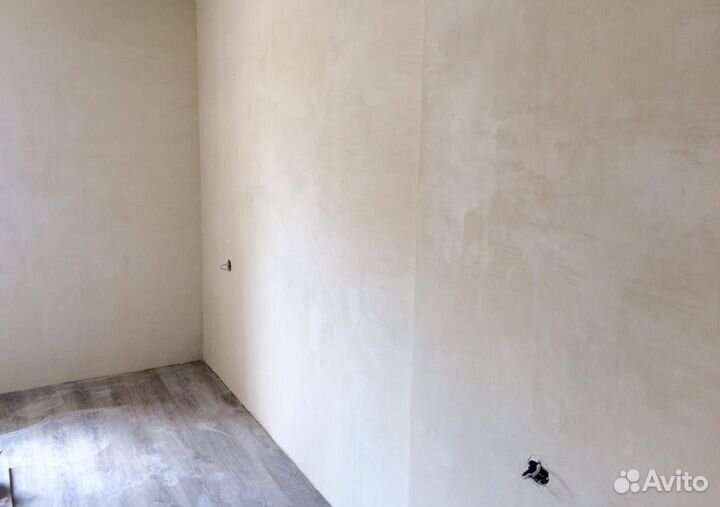 Штукатурка по маякам -шпаклевка (выравнивание стен