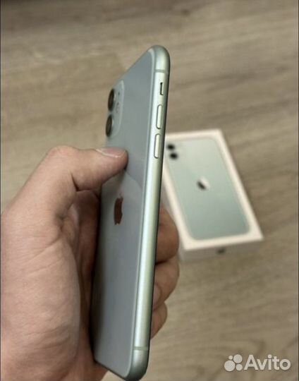 iPhone 11