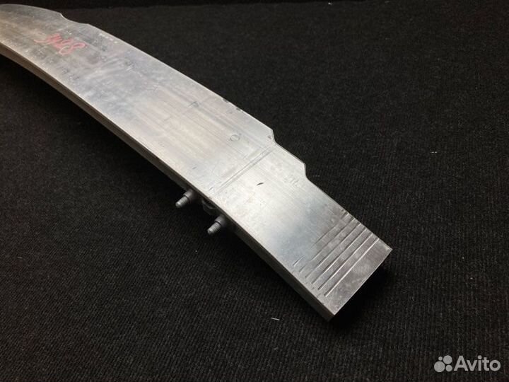 Усилитель бампера передний Mercedes-Benz Cla-Class