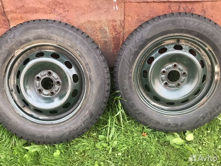 Bridgestone Ice Cruiser 7000 195/65 R15