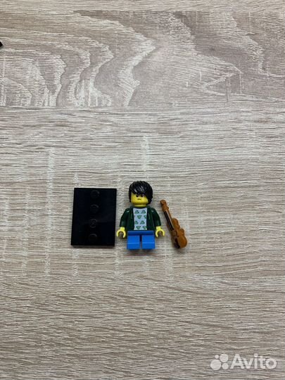 Лего Минифигурки 21,19 серия