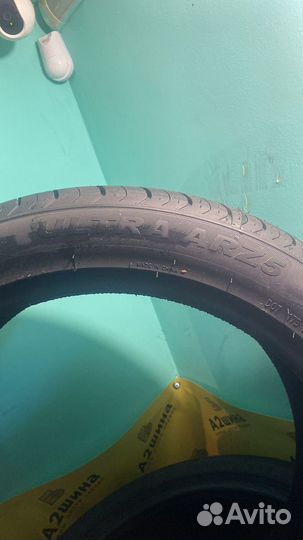 Arivo Ultra ARZ5 275/40 R20 и 315/35 R20