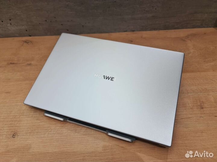 Новый Huawei Core i5-11gen/8gb/SSD512gb