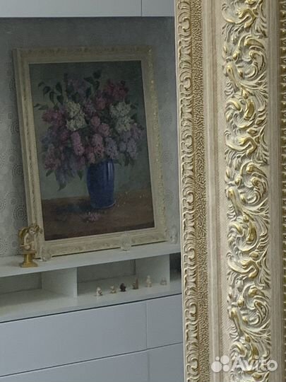 Зеркало напольное,консоль и старинная картина