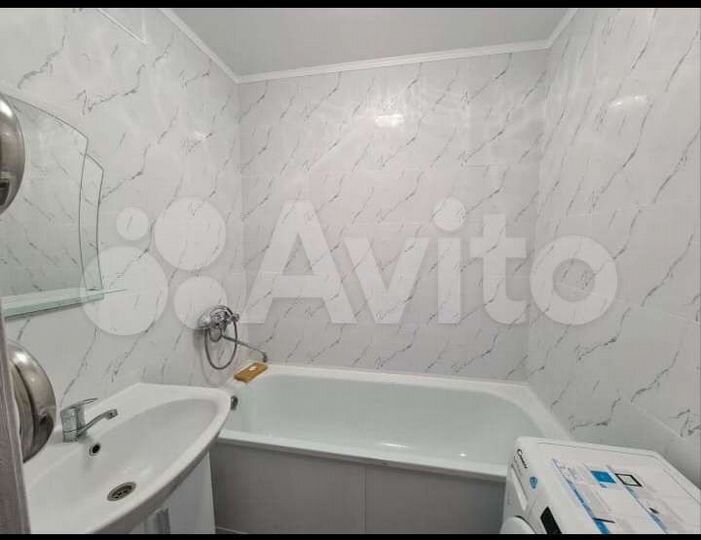 2-к. квартира, 50,7 м², 1/9 эт.