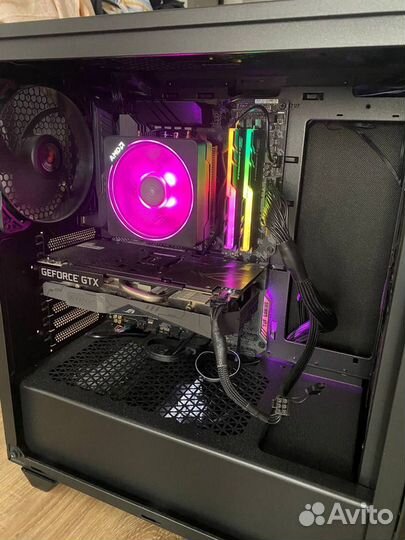 Ryzen 7 3700x, 32GB G.skill, 1660 Super Asus Rog