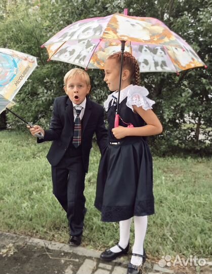 Школьный костюм для мальчика 140 новый