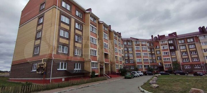 3-к. квартира, 85 м², 1/5 эт.