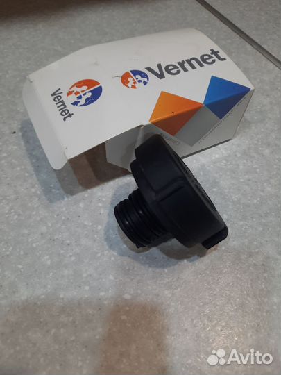 Крышка бачка охлаждения