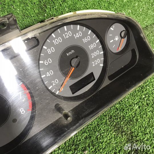 Щиток приборов nissan almera classic МКПП