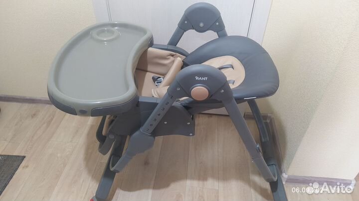 Стул для кормления