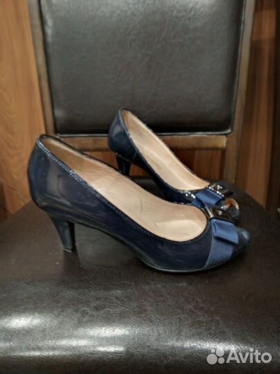 Туфли женские Russel&Bromley. Настоящие. Р. 38