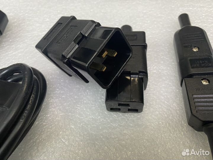 Разьем и шнур питания компьютерный 3х1.0