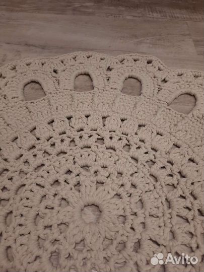 Вязанные коврики крючком