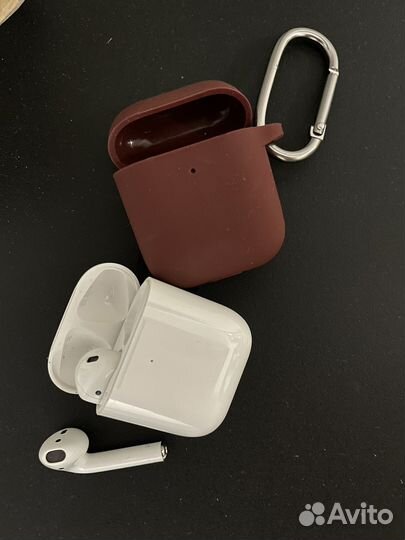 Наушники airpods