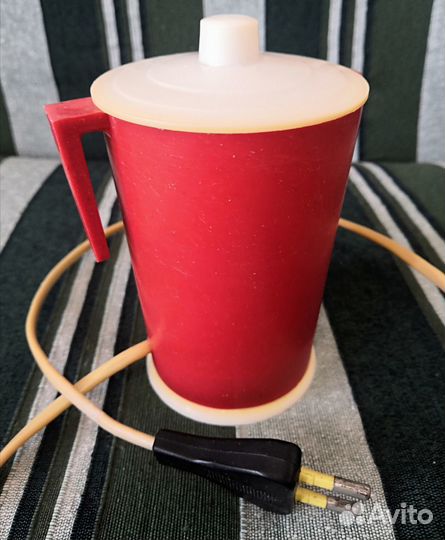 Стакан электрический дорожный