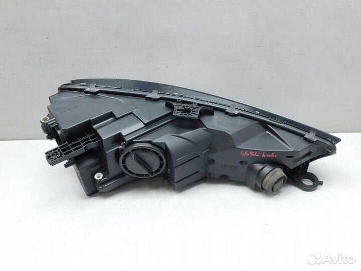 Фара левая Audi A4/RS4