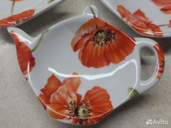 Набор столовой посуды новый