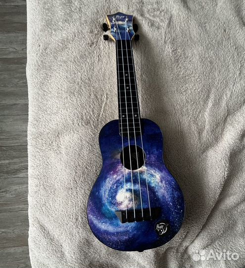 Укулеле flight сопрано TUS-21 P