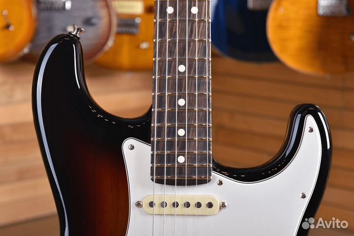 Электрогитара Fender American Stratocaster