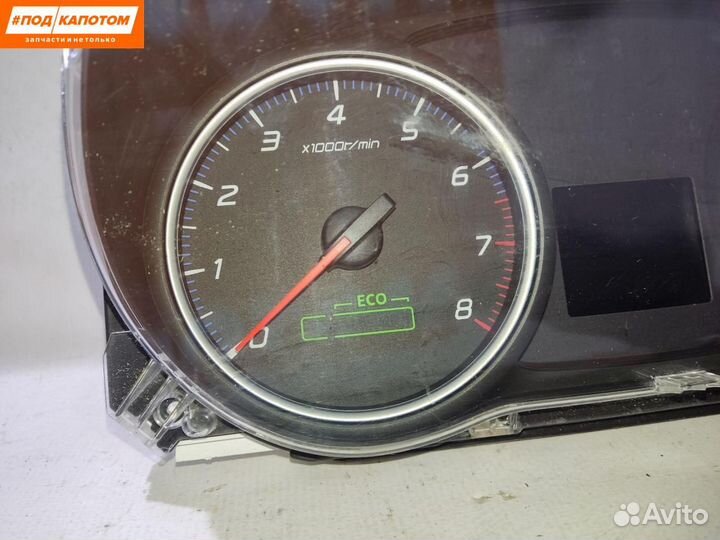 Панель приборов (щиток) Mitsubishi Outlander