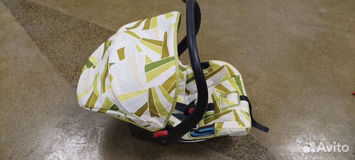 Автомобильное кресло детское и кенгурятник