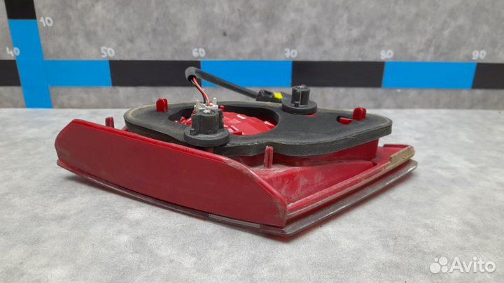 Фонарь задний правый Peugeot 408 1.6 115 (EC5) MT