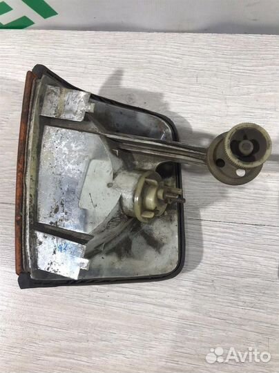 Указатель поворота Mercedes Benz-Мерседес Бенц W2