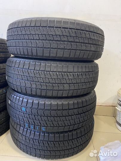 Bridgestone Blizzak VRX2 185/60 R15 88H