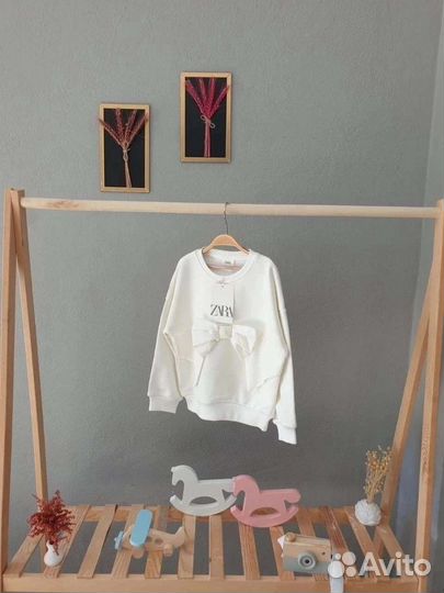 Кофта Зара