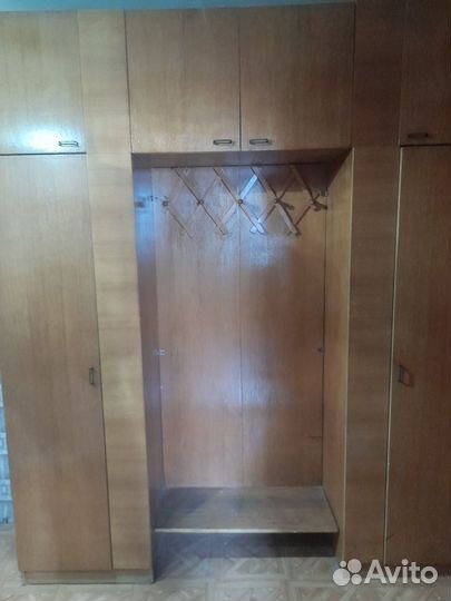 Шкаф в прихожую