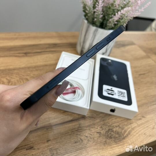 iPhone 13, 256 ГБ