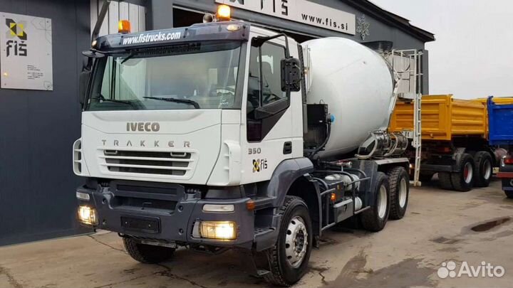 Водитель на миксер