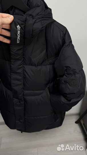 Пуховик мужской monclear