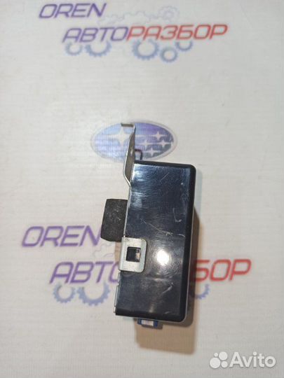 Блок управления дверьми Toyota Camry 55 2.5 2017