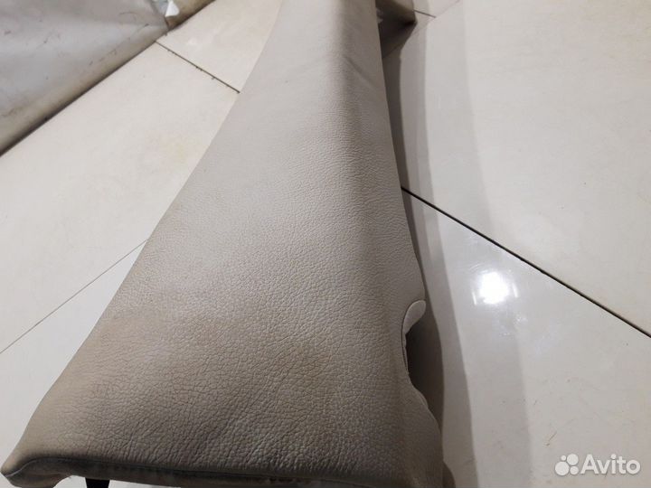 Накладка салона (задняя, правая) (BMW X5 F15)