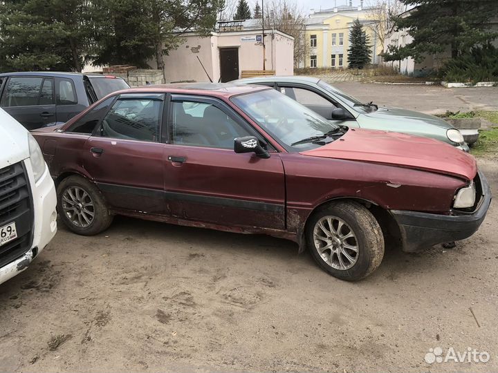 Запчасти на Audi 80 b3
