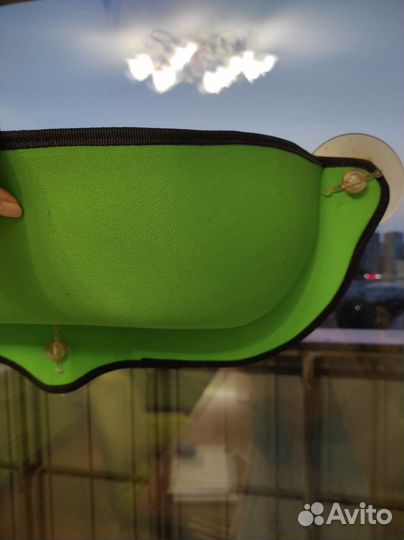 Гамак - лежанка для кота на окно