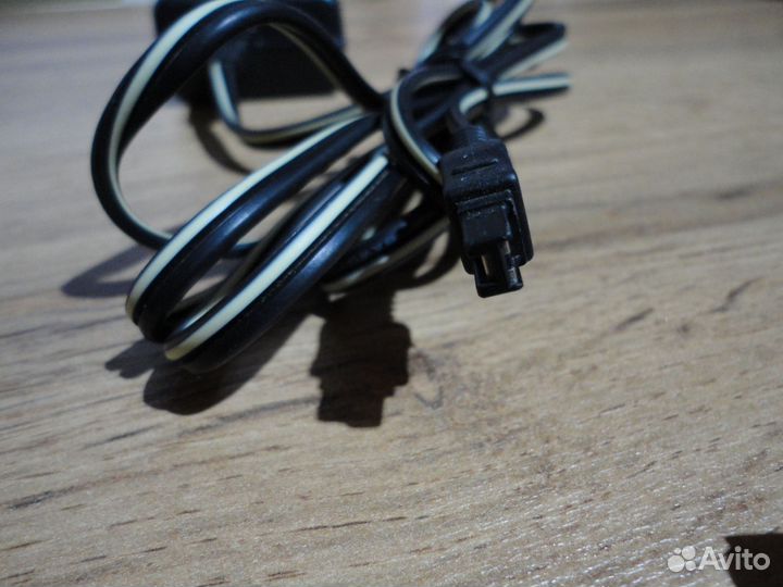 Зарядное устройство sony